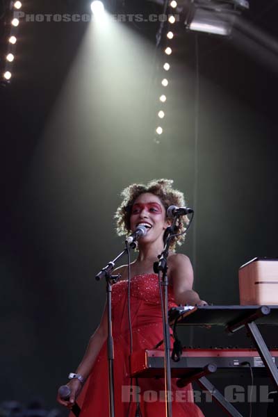 MARTINA TOPLEY BIRD - 2010-07-04 - BELFORT - Presqu'ile du Malsaucy - Martina Gillian Topley-Bird